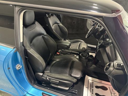 Used 2015 MINI Cooper S image 10