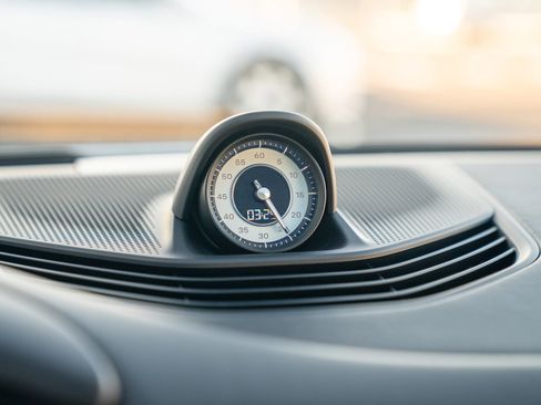 Certified 2021 Porsche Taycan Turbo S image 17