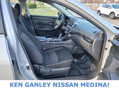 Used 2023 Nissan Sentra SV image 47