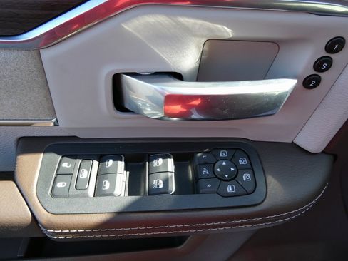 Used 2025 RAM 3500 Laramie w/ Towing Technology Group image 25