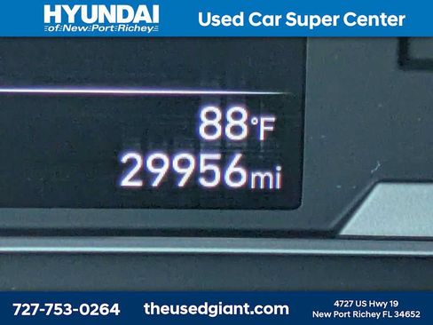 Certified 2023 Hyundai Santa Cruz SE AWD/4WD image 30