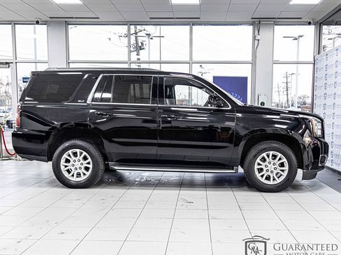 Used 2017 GMC Yukon SLT RWD image 9