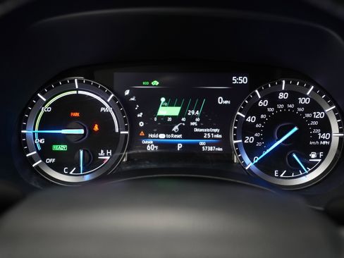 Used 2022 Toyota Highlander Limited AWD/4WD image 23