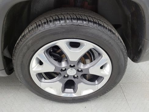 Used 2018 Jeep Compass Limited w/ Safe & Security Group image 31