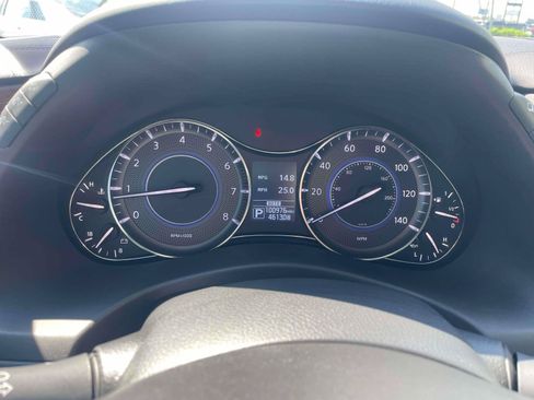 Used 2018 INFINITI QX80 4WD w/ Driver Assistance Package image 12