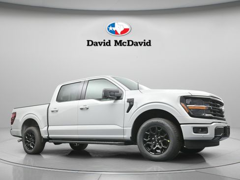 Used 2026 Ford F150 XLT w/ Equipment Group 302A MID RWD image 10