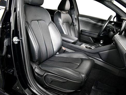 Used 2023 Kia K5 GT-Line image 44