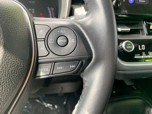 Used 2024 Toyota Corolla XSE FWD image 20