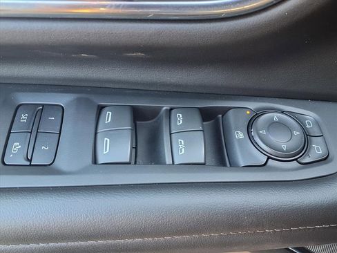 Used 2023 Chevrolet Tahoe LT image 13