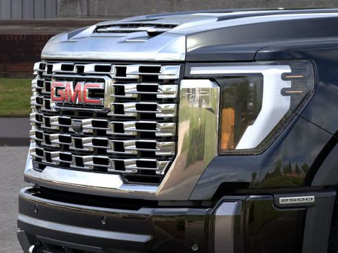 New 2026 GMC Sierra 2500 Denali image 13