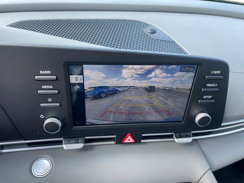 New 2026 Hyundai Elantra Sport FWD image 21