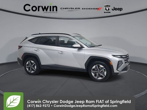 Used 2025 Hyundai Tucson SEL AWD/4WD image 1