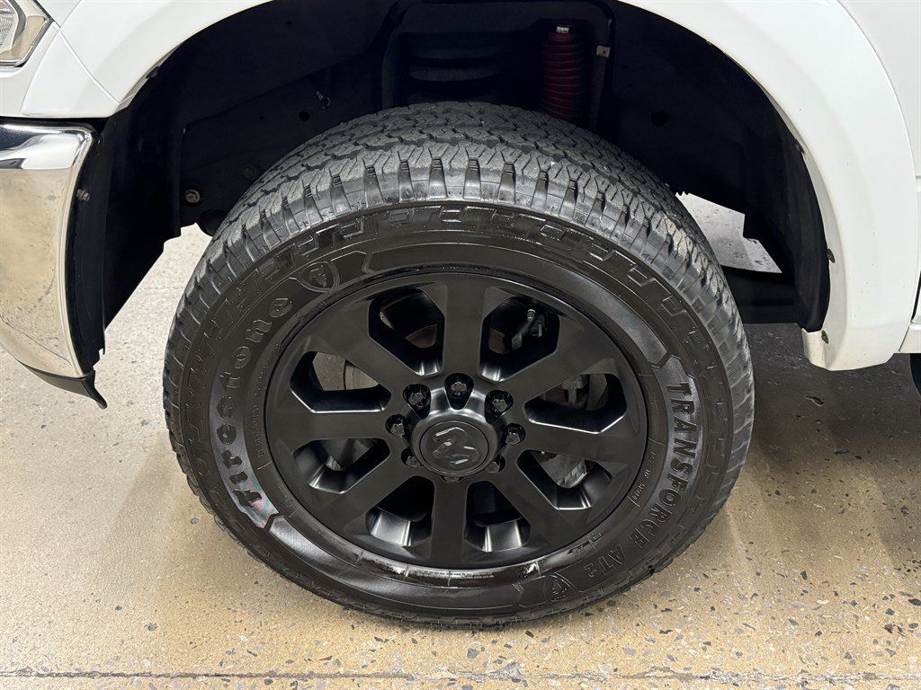 Used 2018 RAM 2500 Laramie w/ Snow Chief Group AWD/4WD image 4