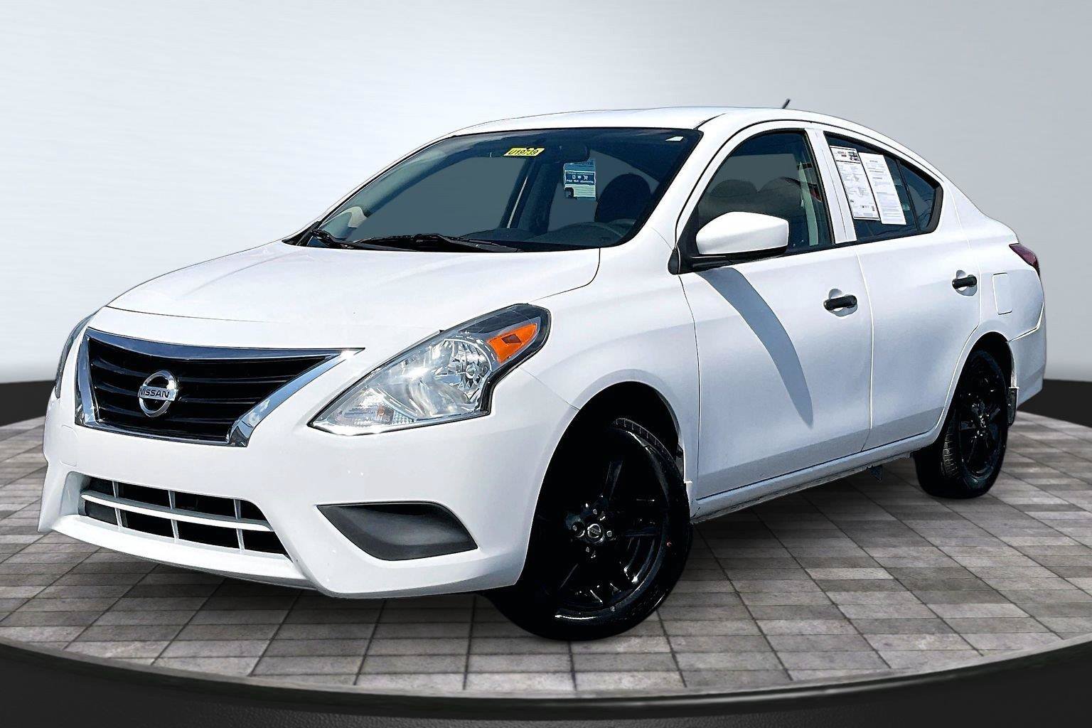 Used 2019 Nissan Versa S Plus FWD image 13