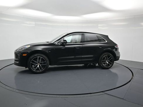 Certified 2026 Porsche Macan image 2