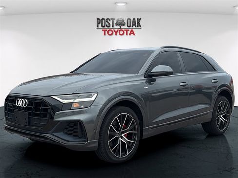 Used 2019 Audi Q8 Premium Plus w/ Premium Plus image 3