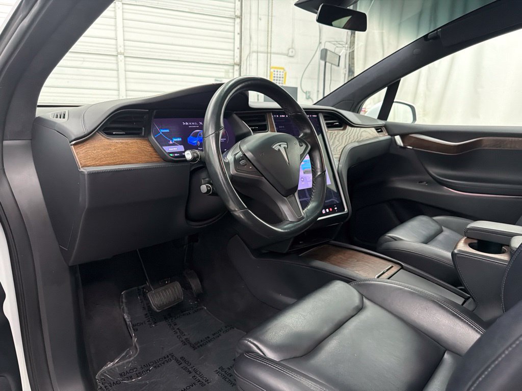 Used 2020 Tesla Model X Long Range AWD/4WD image 12