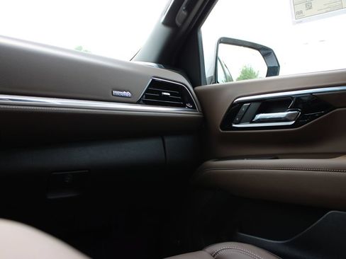 New 2026 Chevrolet Tahoe High Country AWD/4WD image 50