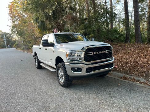 Used 2024 RAM 2500 Big Horn w/ Off Road Package image 5