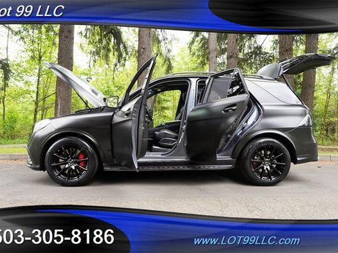 Used 2016 Mercedes-Benz GLE 63 AMG 4MATIC image 28