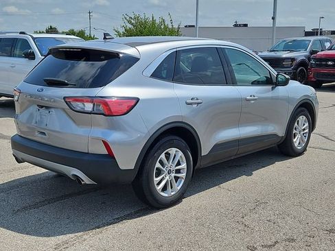 Certified 2022 Ford Escape SE FWD image 5