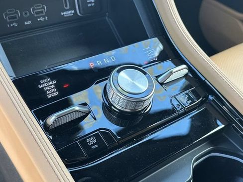 Certified 2022 Jeep Grand Cherokee Summit AWD/4WD image 32