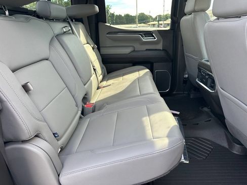 Used 2024 Chevrolet Silverado 1500 LTZ w/ LTZ Premium Package AWD/4WD image 16