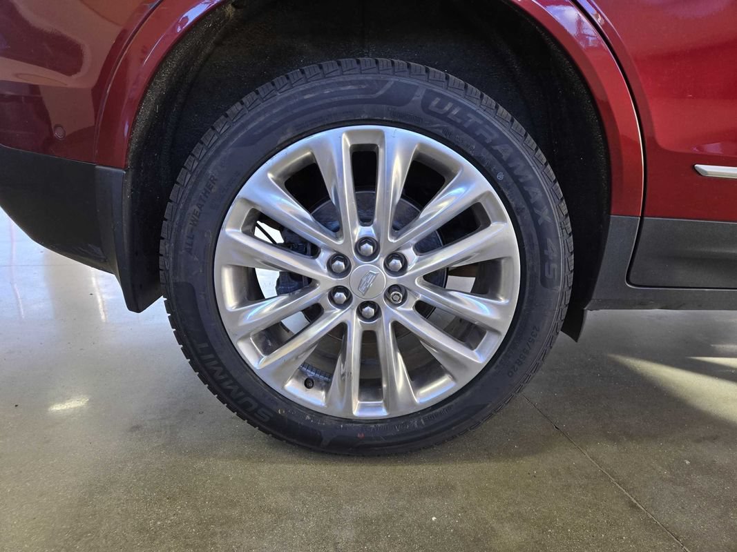 Used 2017 Cadillac XT5 Platinum w/ Driver Assist Package AWD/4WD image 36