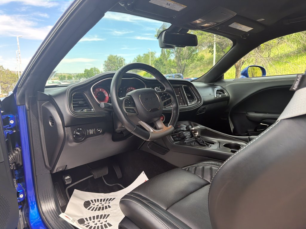 Used 2022 Dodge Challenger SRT Hellcat RWD image 21