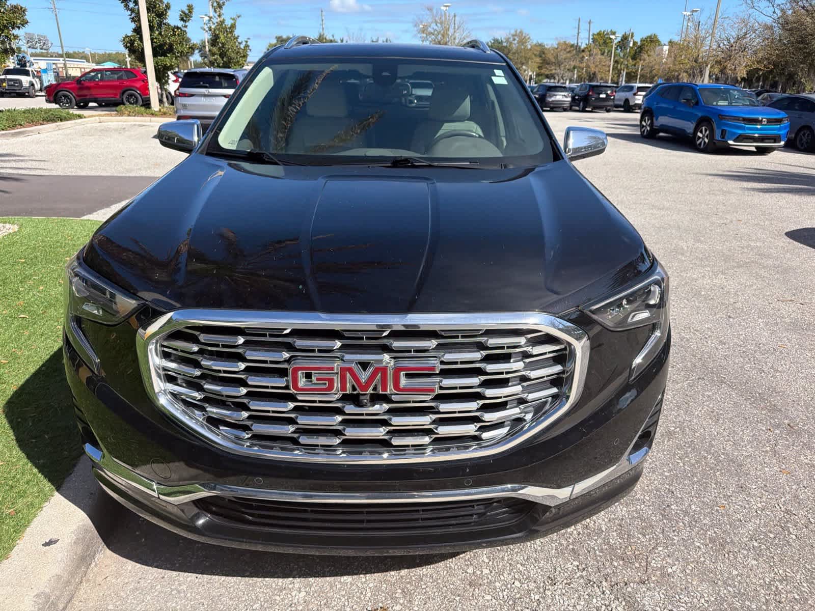 Used 2018 GMC Terrain Denali w/ Advanced Safety Package FWD image 7
