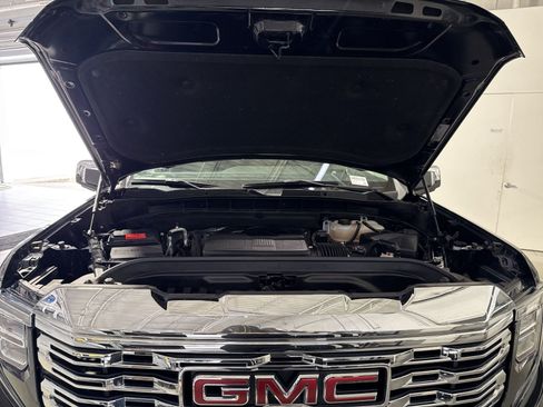 Used 2024 GMC Sierra 1500 Denali w/ Technology Package AWD/4WD image 57