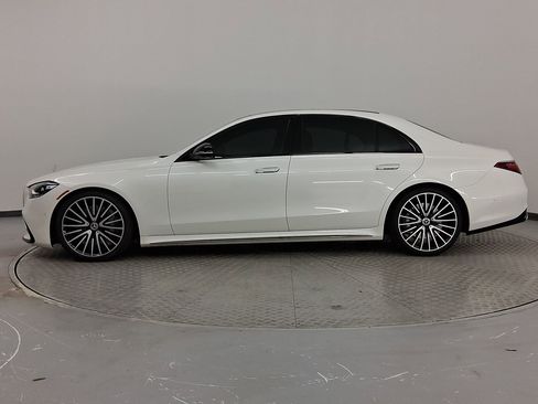 Used 2023 Mercedes-Benz S 500 S 500 image 2