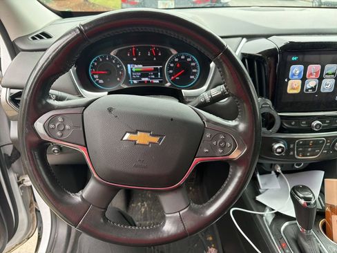 Used 2019 Chevrolet Traverse LT FWD image 13