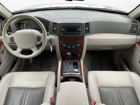 Used 2006 Jeep Grand Cherokee Limited image 10
