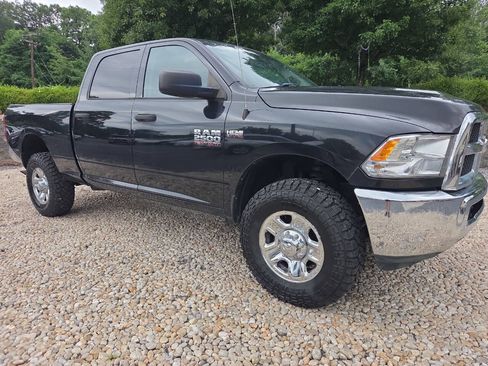 Used 2015 RAM 2500 SLT AWD/4WD image 9