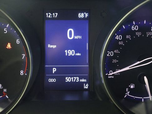 Used 2021 Toyota C-HR Nightshade image 17