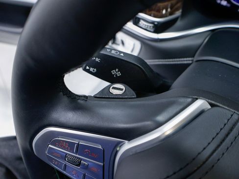 Used 2020 BMW ALPINA B7 xDrive w/ Luxury Rear Seating Package image 52