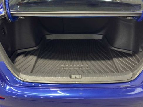 Used 2023 Honda Accord Sport image 32