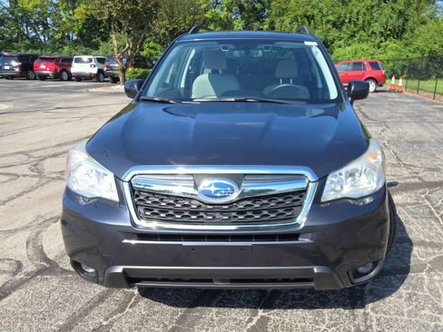 Used 2016 Subaru Forester 2.5i Premium AWD/4WD image 3