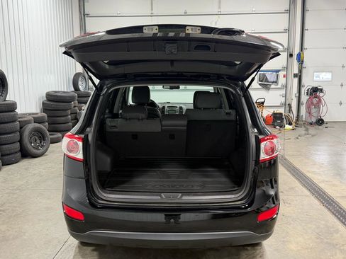 Used 2012 Hyundai Santa Fe SE image 19
