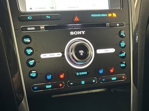 Used 2018 Ford Explorer Sport w/ Equipment Group 401A image 26