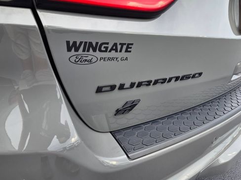 Used 2021 Dodge Durango R/T w/ Blacktop Package AWD/4WD image 15