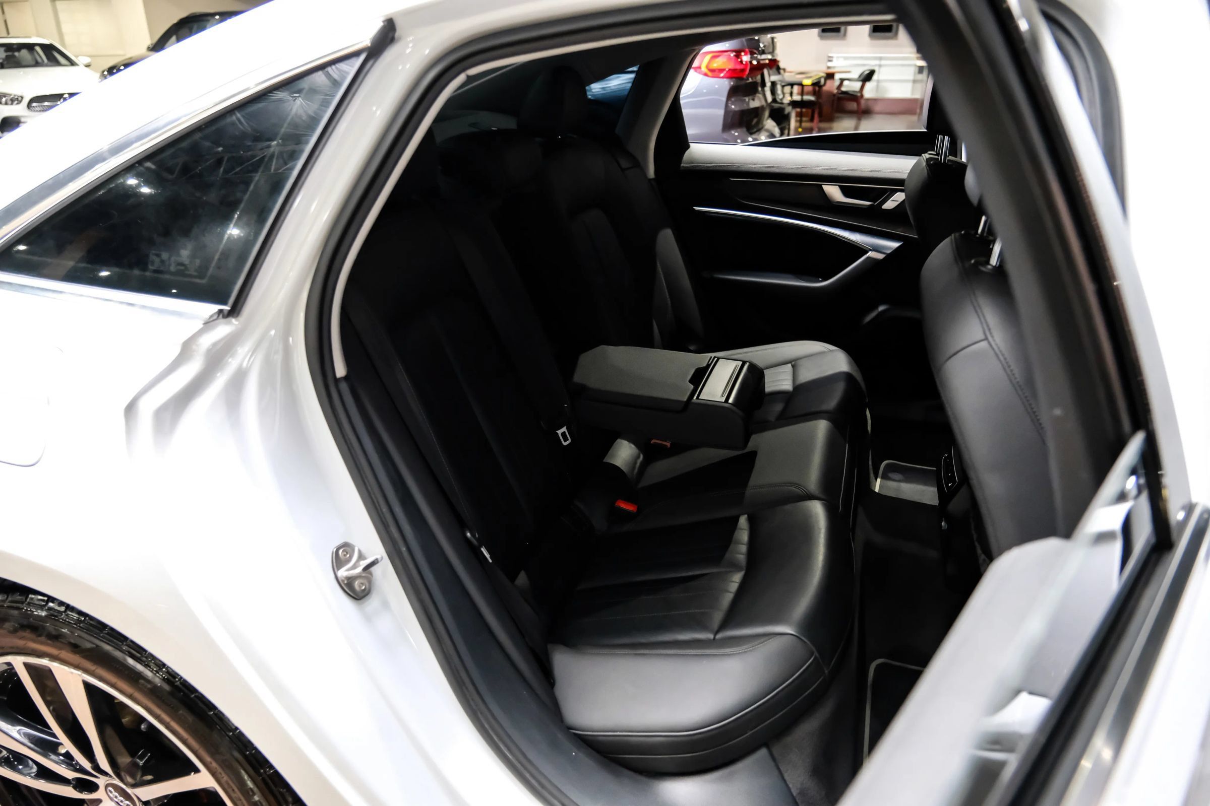 Used 2019 Audi A6 3.0T Premium w/ Convenience Package AWD/4WD image 34