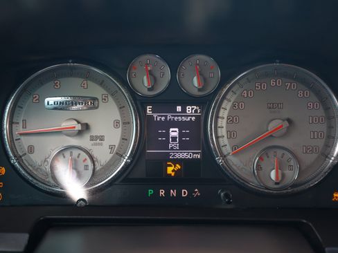 Used 2011 RAM 1500 Laramie Longhorn RWD image 33