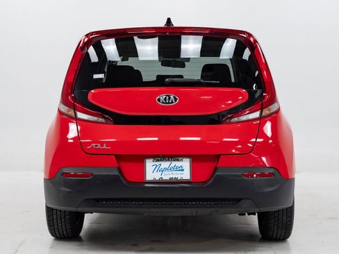 Used 2020 Kia Soul LX FWD image 26