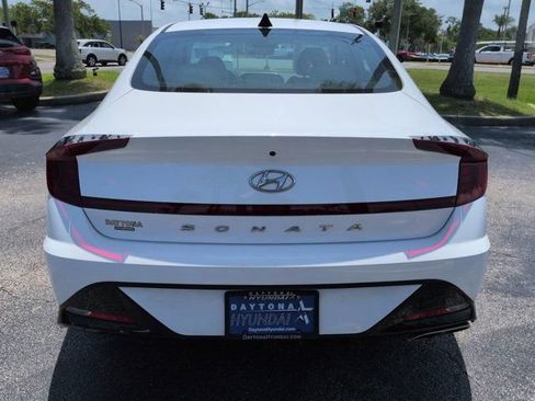 Certified 2023 Hyundai Sonata SEL w/ Cargo Package FWD image 5