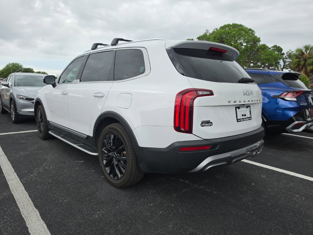 Certified 2022 Kia Telluride SX w/ SX Prestige Package AWD/4WD image 12