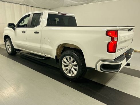 Used 2020 Chevrolet Silverado 1500 Custom w/ Custom Value Package image 7