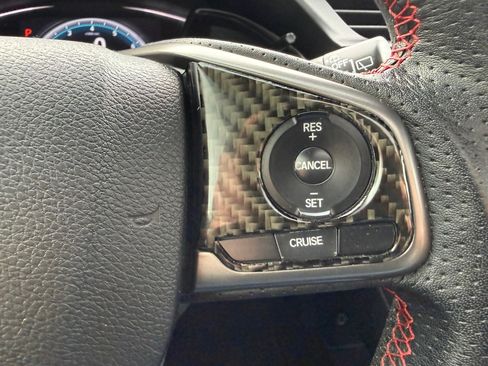 Used 2018 Honda Civic EX image 17