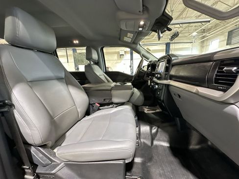 Used 2021 Ford F150 XL w/ Trailer Tow Package image 24